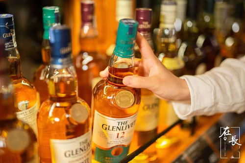正版COMMUNE來了！潮人最愛的餐酒Bar，High爆解放西夜生活